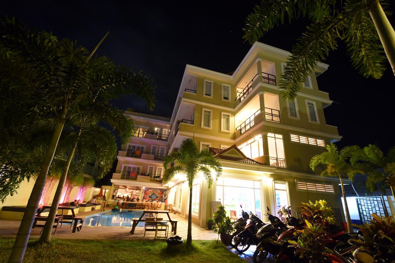 Mad Monkey Hostel Kampot (Adults Only) Dış mekan fotoğraf