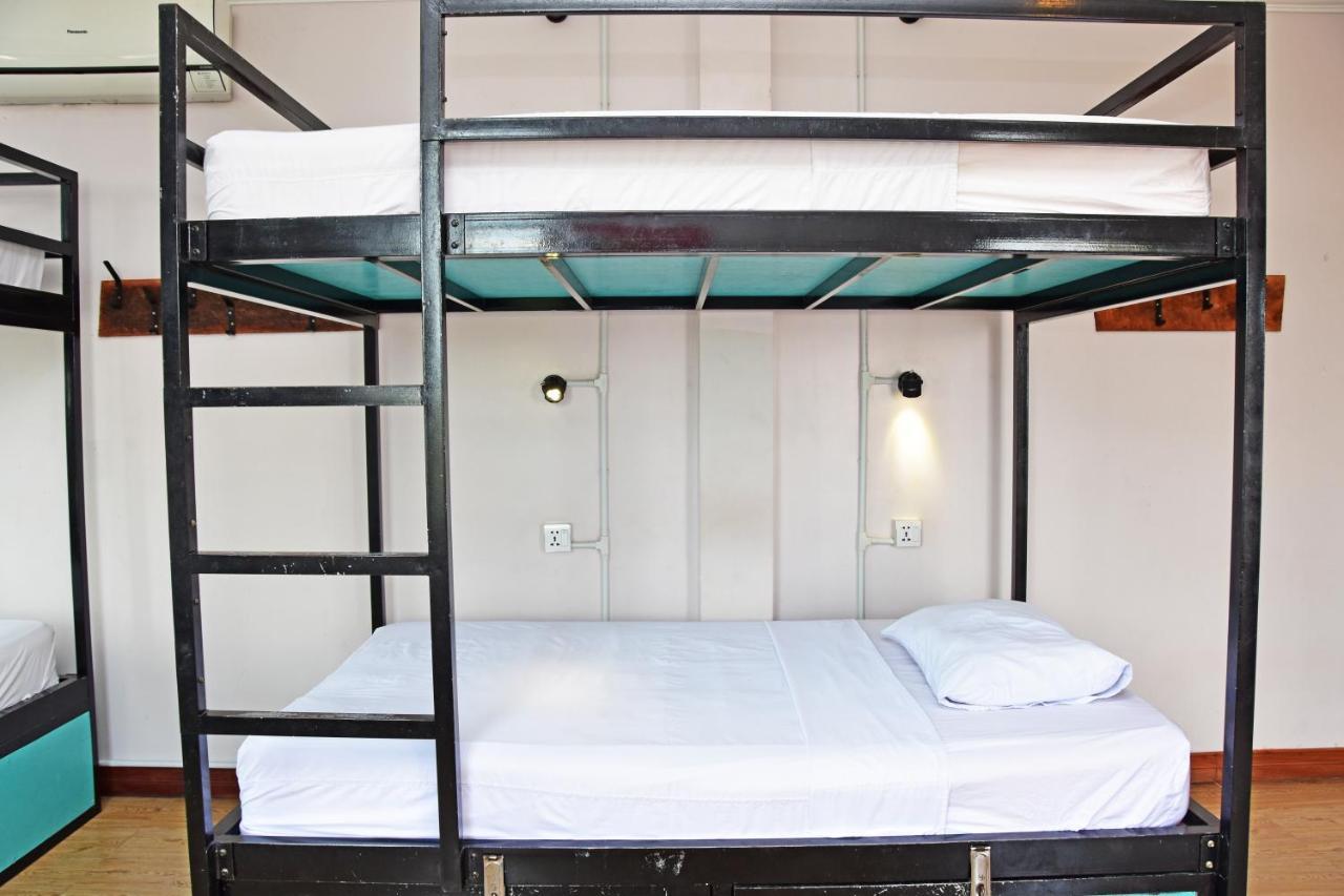 Mad Monkey Hostel Kampot (Adults Only) Dış mekan fotoğraf