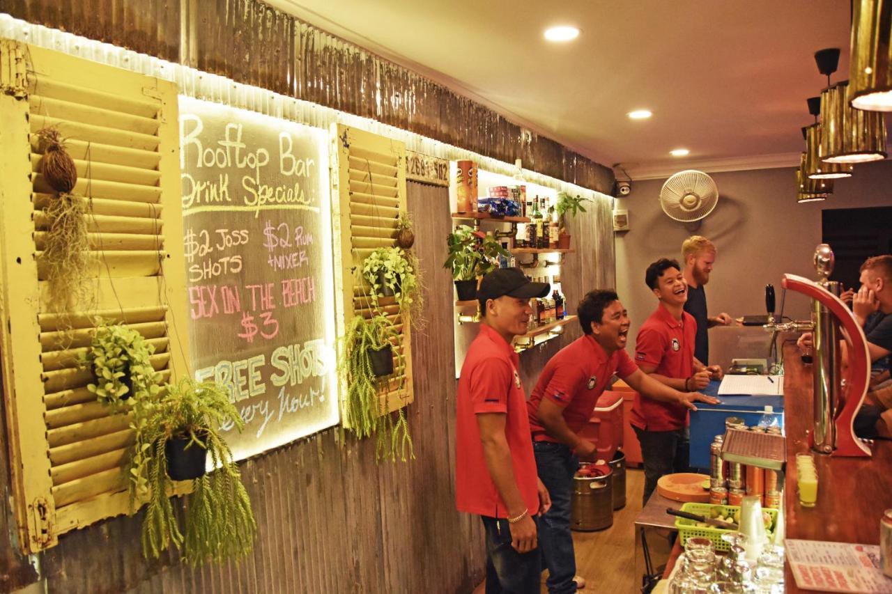 Mad Monkey Hostel Kampot (Adults Only) Dış mekan fotoğraf