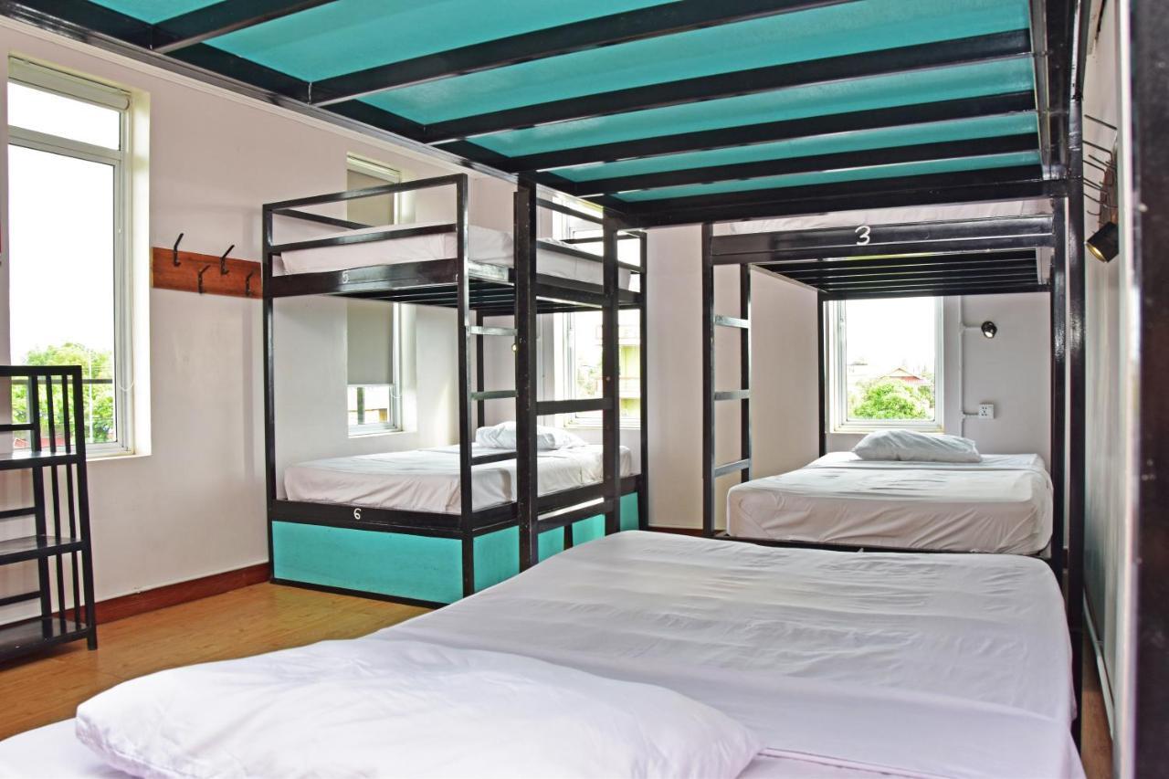 Mad Monkey Hostel Kampot (Adults Only) Dış mekan fotoğraf