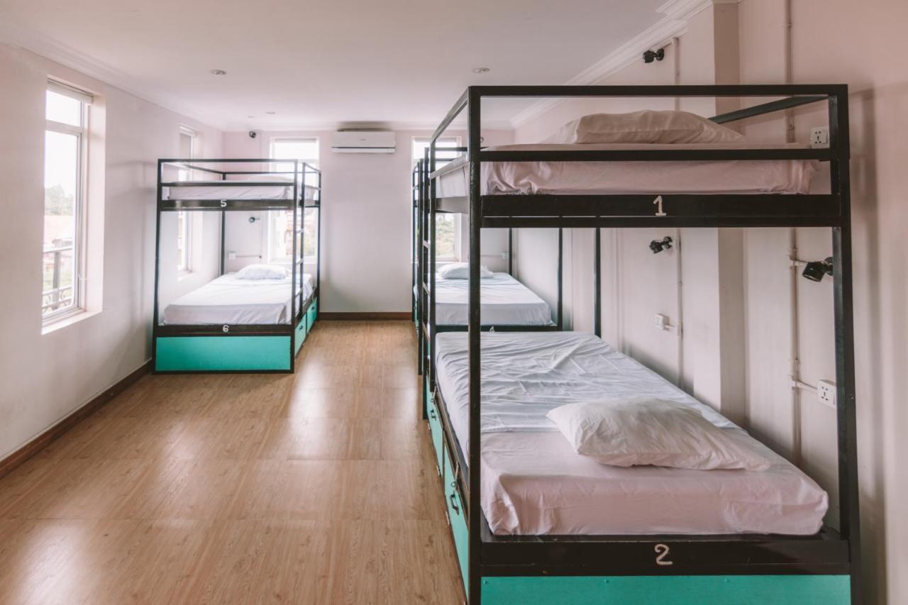 Mad Monkey Hostel Kampot (Adults Only) Dış mekan fotoğraf