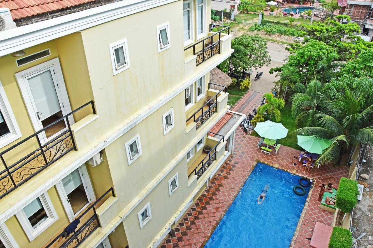 Mad Monkey Hostel Kampot (Adults Only) Dış mekan fotoğraf
